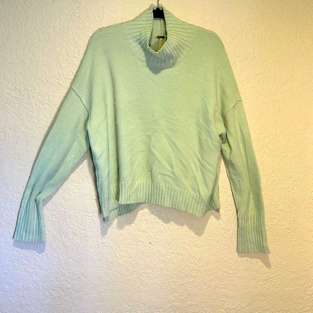Free people sweater